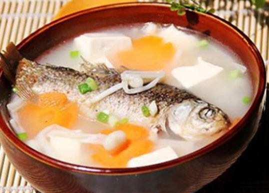 月嫂:孕妇科学喝汤(图1)